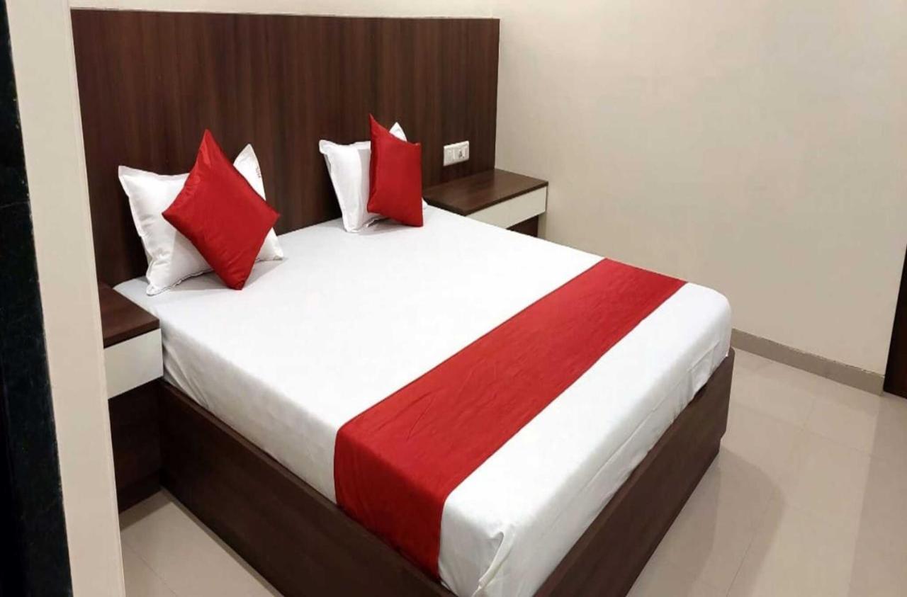 Hotel Sagar Kalyān Екстериор снимка