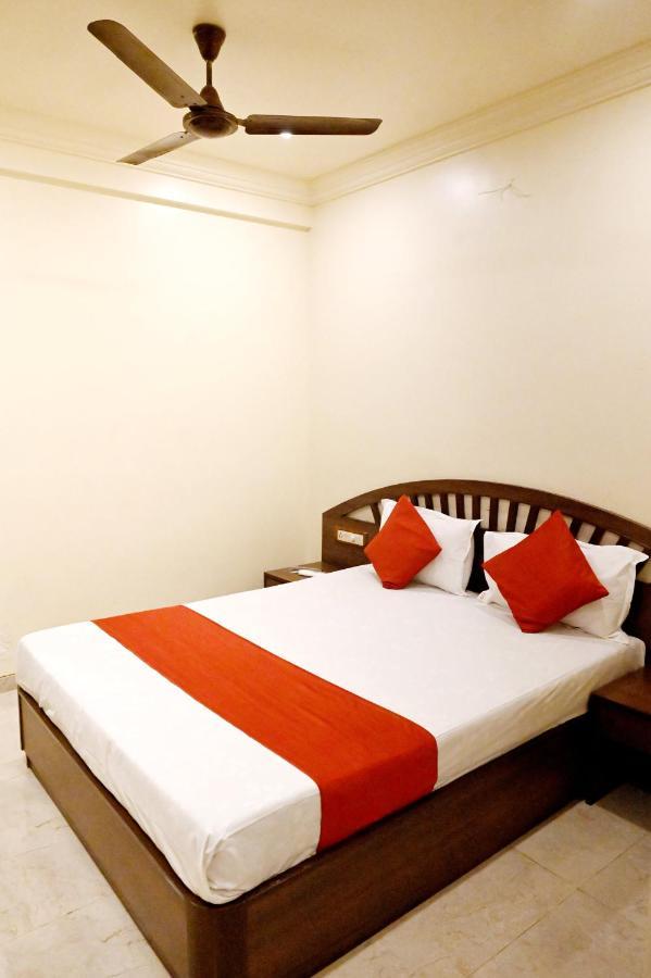 Hotel Sagar Kalyān Екстериор снимка