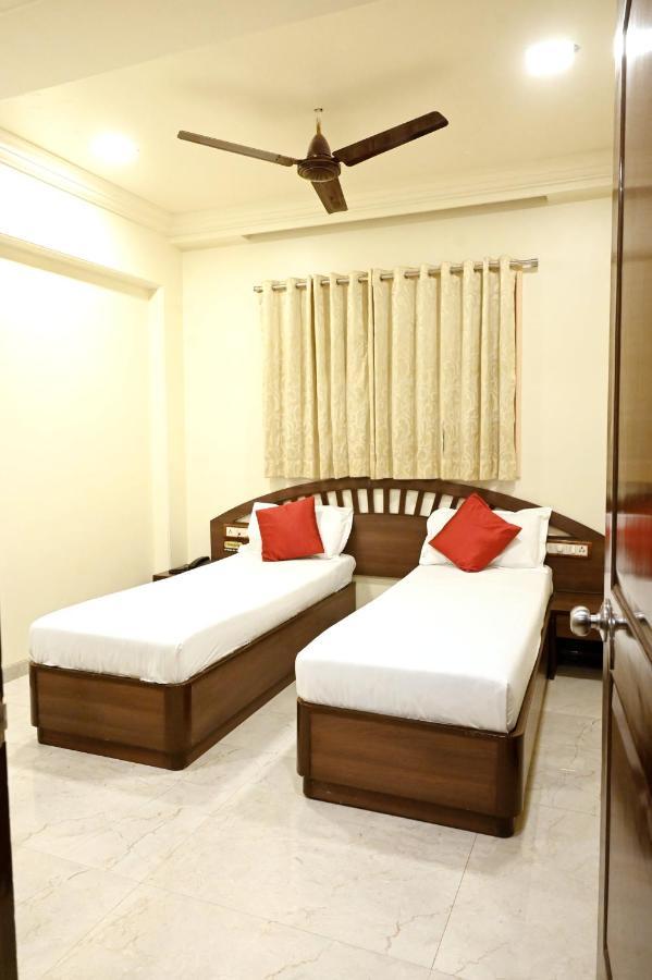 Hotel Sagar Kalyān Екстериор снимка