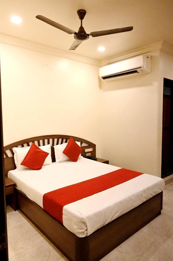 Hotel Sagar Kalyān Екстериор снимка