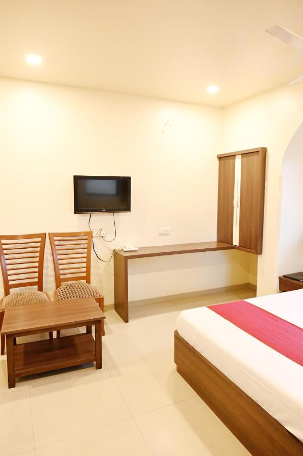 Hotel Sagar Kalyān Екстериор снимка